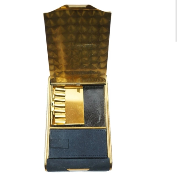 Priceless family heirloom ~ UNBELIEVABLY GORGE… - Picture 3 of 8